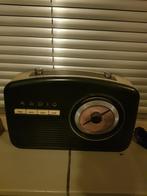 Vintage radio opknapper. 10 euro, Ophalen of Verzenden, Zo goed als nieuw