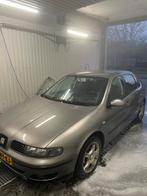 Seat Leon 1.6 16V 77KW 2004 Grijs, Zwart, 4 cilinders, Leon, Handgeschakeld