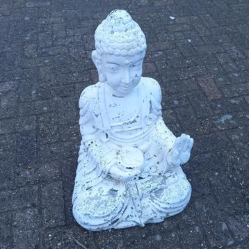 boedha beschikbaar voor biedingen