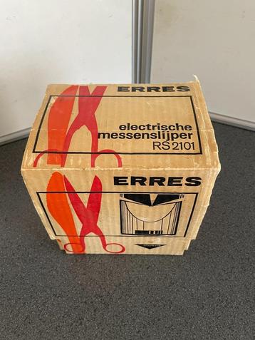 Elektrische messenslijper van Erres beschikbaar voor biedingen