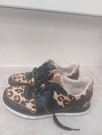 UGG luipaard sneakers maat 38, Ophalen, UGG, Bruin, Sneakers of Gympen