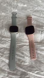 Fitbit versa 2 roze en fitbit sense 2 grijs, Sieraden, Tassen en Uiterlijk, Smartwatches, Gebruikt, Ophalen of Verzenden, Fitbit