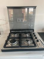 Indesit gasstel kookplaat fornuis rvs gietijzer, Witgoed en Apparatuur, Kookplaten, Ophalen, Gebruikt, 4 kookzones, Gas