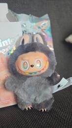 Labubu Big Into Energy secret rare ID, Verzamelen, Poppetjes en Figuurtjes, Ophalen, Zo goed als nieuw