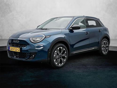 Fiat 600 SUV La Prima 100 pk Automaat | Navigatie | Achterui, Auto's, Fiat, Bedrijf, Te koop, Overige modellen, ABS, Adaptive Cruise Control