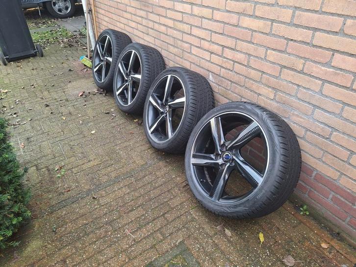VOLVO IXION 2 VELGEN, Auto-onderdelen, Banden en Velgen, Velg(en), All Season, 18 inch, 225 mm, Personenwagen, Gebruikt, Ophalen