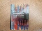 Actieonderzoek voor professionals in zorg en welzijn, Ophalen of Verzenden, Zo goed als nieuw, F. Migchelbrink
