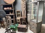 Industrieel landelijk vintage kast tafel decoratie stoelen, Ophalen of Verzenden