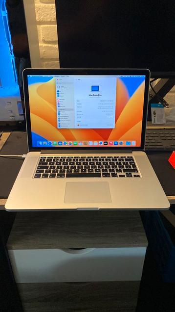 Apple Macbook Pro i7 16GB 1TB SSD beschikbaar voor biedingen