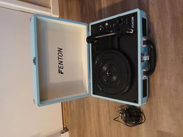 Platenspeler Fenton RP115  beschikbaar voor biedingen