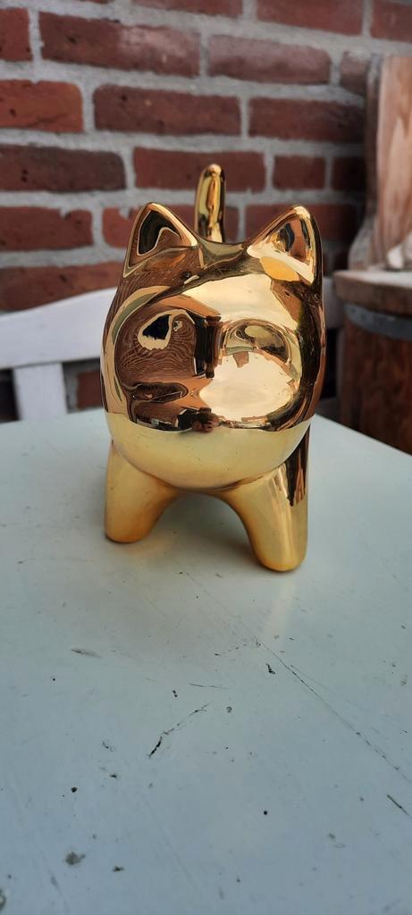 Gouden poezen spaarpot., Verzamelen, Spaarpotten, Zo goed als nieuw, Dier, Steen, Aardewerk of Keramiek, Ophalen of Verzenden