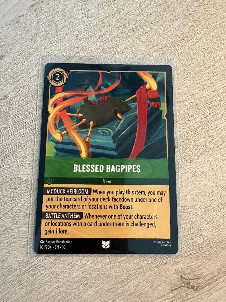 Blessed Bagpipes 101/204 | Whispers in the Well, Hobby en Vrije tijd, Verzamelkaartspellen | Overige, Nieuw, Losse kaart, Ophalen of Verzenden