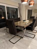 Eettafel met 5 stoelen + bank - Zo goed als nieuw!, Ophalen, Zo goed als nieuw, 4 tot 6 stoelen
