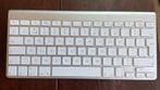 Apple Wireless keyboard A1314 like new, Ophalen of Verzenden, Zo goed als nieuw, Draadloos, Apple