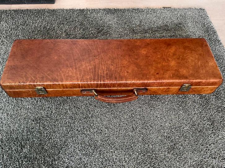 Lederen geweerkoffer, Sieraden, Tassen en Uiterlijk, Koffers, Gebruikt, Leer, 70 cm of meer, Minder dan 35 cm, Ophalen of Verzenden