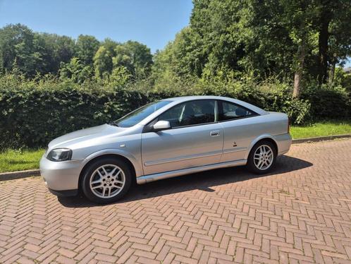 Opel Astra 2.2 16V Coupe 2001 Grijs, Auto's, Opel, Particulier, Astra, Benzine, E, Coupé, Handgeschakeld, Origineel Nederlands