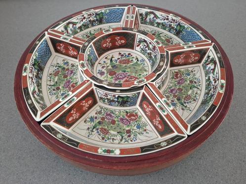 Chinese porseleinen sectionale bordenset, Antiek en Kunst, Antiek | Keramiek en Aardewerk, Ophalen of Verzenden