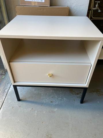 Nachtkastjes Morena beige Meubella beschikbaar voor biedingen