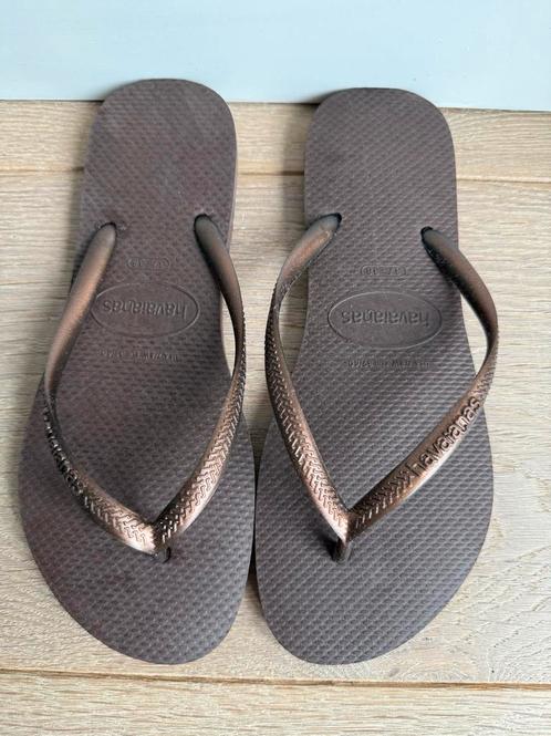 HAVAIANAS slippers bruin maat 37/38, Kleding | Dames, Schoenen, Nieuw, Slippers, Bruin, Ophalen of Verzenden