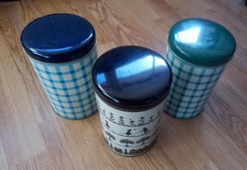 Blik Tomado Merk 1970 Design beschikbaar voor biedingen