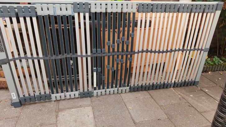 Elektrische 42 lats lattenbodem + ledikant Los te koop!, Huis en Inrichting, Slaapkamer | Matrassen en Bedbodems, Gebruikt, 90 cm