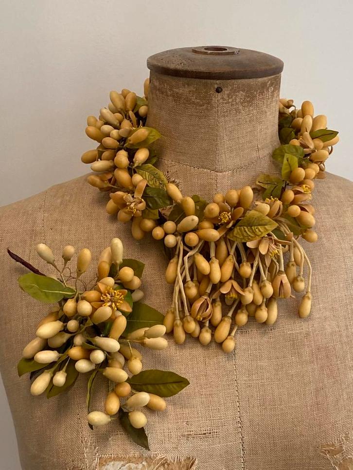Ca 1900 Top wassen kroon Corsage voor Paspop, Antiek en Kunst, Antiek | Kleding en Accessoires, Dames, Ophalen of Verzenden