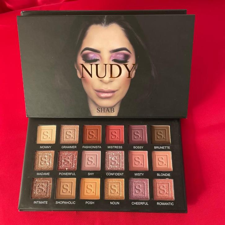 SHAB – Oogschaduwpalet met 18 kleuren, Sieraden, Tassen en Uiterlijk, Uiterlijk | Cosmetica en Make-up, Nieuw, Make-up, Ogen, Overige kleuren