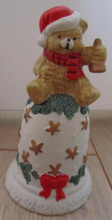 Kerst bel beertje beschikbaar voor biedingen