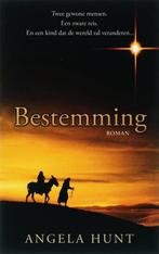 Bestemming / Angela Hunt., Boeken, Christendom | Protestants, Ophalen of Verzenden, Zo goed als nieuw