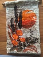 Vintage, Retro wandkleed van wol.  Jaren 70. Met stok., Ophalen of Verzenden, Huis en Inrichting