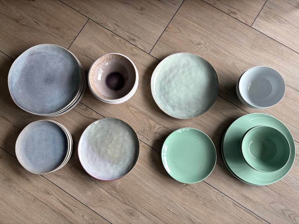 Broste Copenhagen servies – Nordic collectie – 19 delig, Huis en Inrichting, Gebruikt, Ophalen of Verzenden, Bord(en), Effen