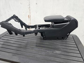 Armsteun de luxe vw touran vanaf 2015 origineel  beschikbaar voor biedingen