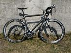 Lynskey R450 Medium Large Dura Ace 9000, Enve onderdelen, Fietsen en Brommers, Fietsen | Racefietsen, Gebruikt, Meer dan 20 versnellingen