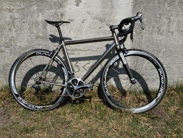 Lynskey R450 Medium Large Dura Ace 9000, Enve onderdelen beschikbaar voor biedingen