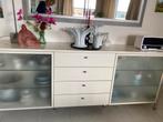 Mooi strak wit dressoir Lades en glasplaten., Huis en Inrichting, Kasten | Dressoirs, Ophalen, Zo goed als nieuw, 25 tot 50 cm