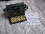 Vintage Puntenslijper - Miniatuur Typemachine 7.5x4.5x3.5 cm, Verzenden