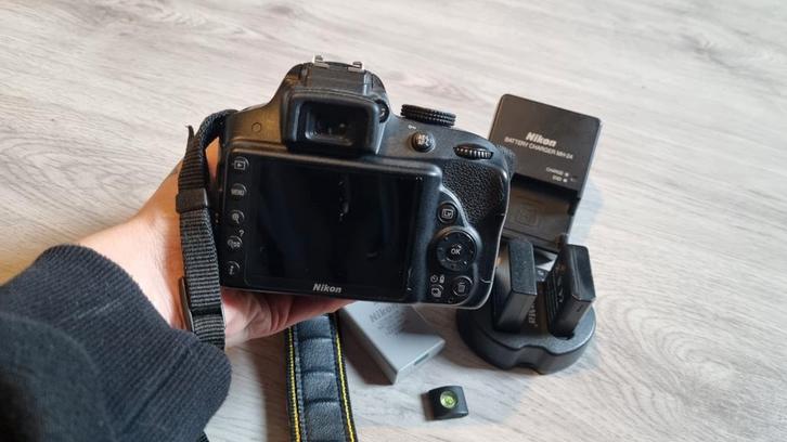 Nikon D3300 - Zo goed als nieuw!, Audio, Tv en Foto, Fotocamera's Digitaal, Zo goed als nieuw, Spiegelreflex, Nikon, Geen optische zoom