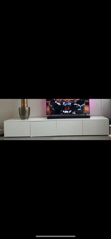 Tv Meubel 2,5m beschikbaar voor biedingen