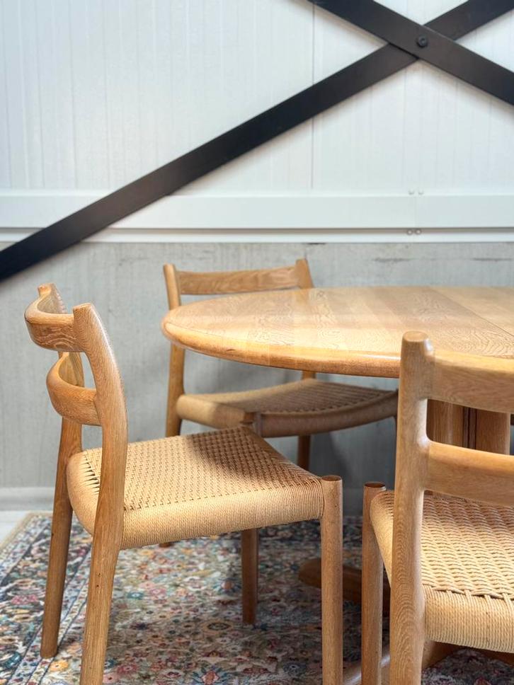 Eetkamerset Niels Otto Møller – Model 84 Stoelen 4+1, Huis en Inrichting, Stoelen, Zo goed als nieuw, Vijf, Zes of meer stoelen