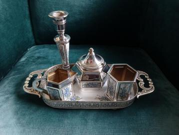 Pako  Rhenen: dienblad, suikerpot, melkkan, lepelvaasje beschikbaar voor biedingen