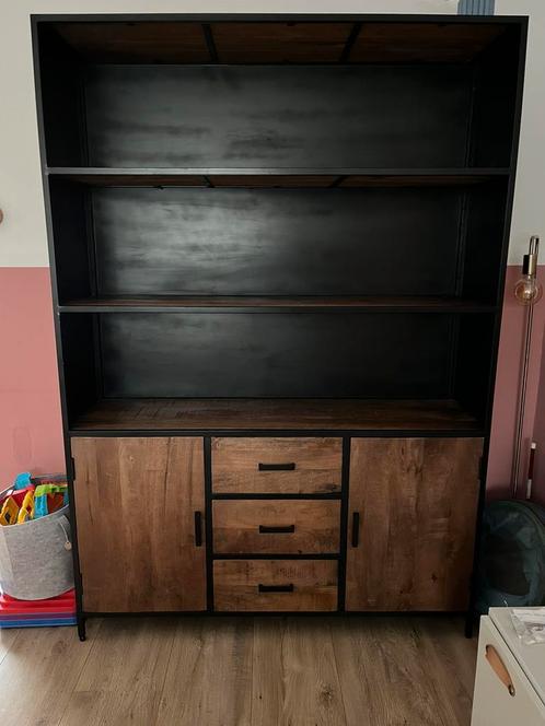 Te koop mooie buffetkast mangohout & zwart staal, Huis en Inrichting, Kasten | Buffetkasten, Zo goed als nieuw, 150 tot 200 cm