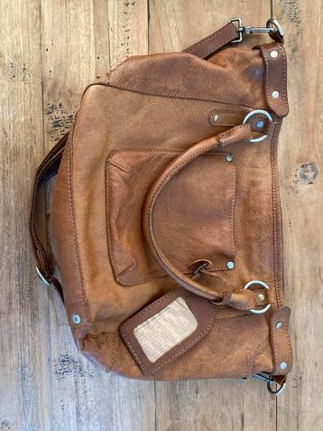 Leren schoudertas Cowboysbag beschikbaar voor biedingen