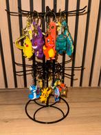 Nieuw: partij Disney/Pokémon Sleutelhangers met carrousel, Ophalen of Verzenden, Nieuw, Knuffel of Figuurtje