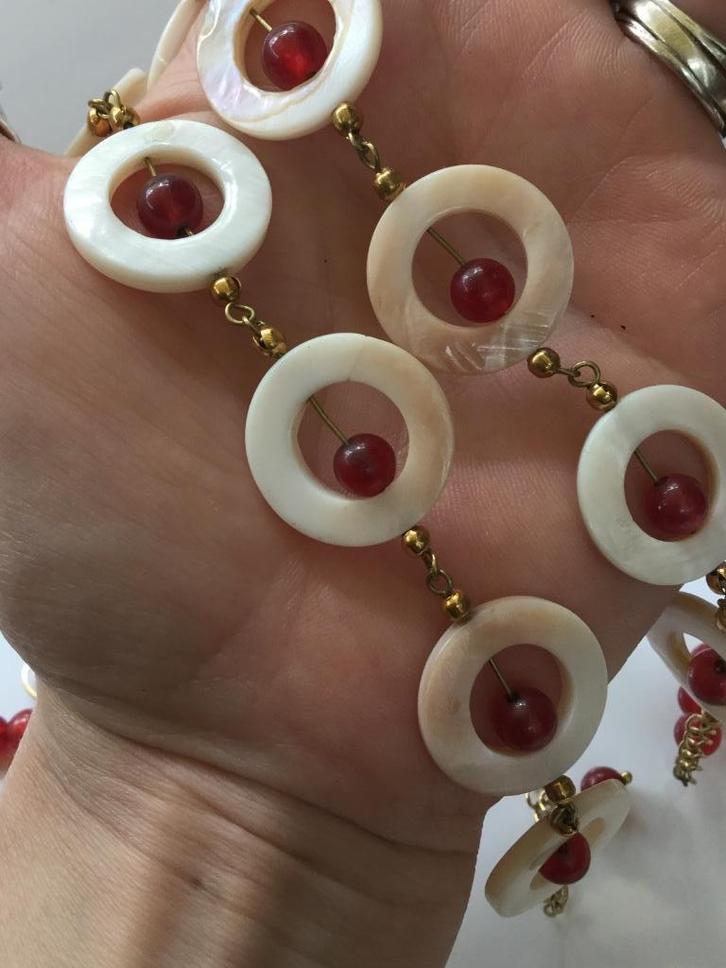 Set ketting armband en oorbellen. nieuw, Sieraden, Tassen en Uiterlijk, Kettingen, Zo goed als nieuw, Steen of Mineraal, Goud