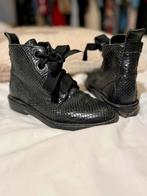 Zadig&Voltaire Zwarte Slangenprint Enkellaarsjes met Linten, Ophalen of Verzenden, Gedragen, Zwart, Lage of Enkellaarzen