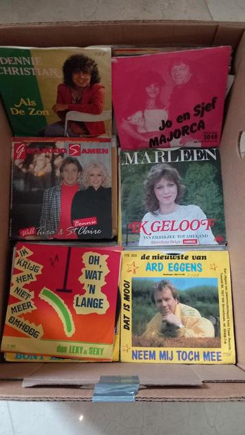 Verzameling single , doos singels , partij singles beschikbaar voor biedingen