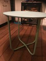 Vintage Slaapkamertafel met Buisframe jaren 50, Minder dan 55 cm, Gebruikt, Metaal of Aluminium, Rond