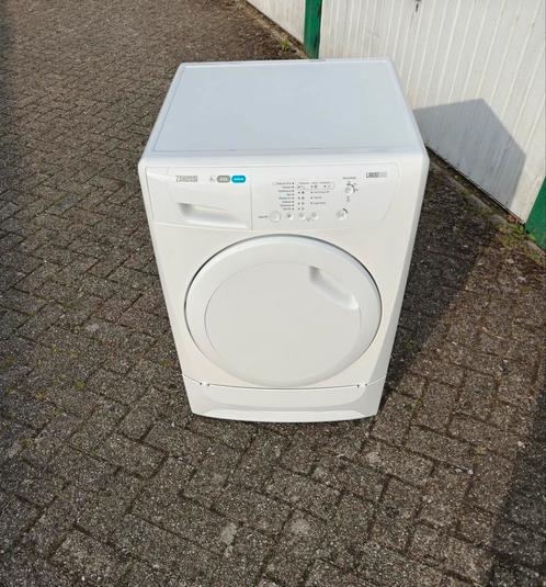 Zanussi ZDC8200NW condensdroger 8kg in prima staat., Witgoed en Apparatuur, Wasdrogers, Zo goed als nieuw, Condens, Voorlader