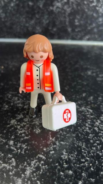Playmobil dokter beschikbaar voor biedingen