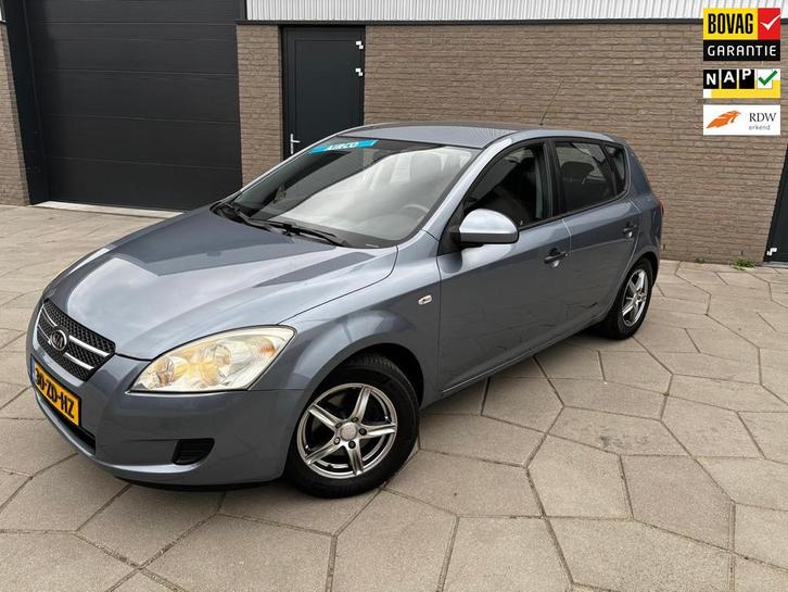 Kia Cee'd 1.6 X-tra |AIRCO| Zeer Praktische 5 Drs, 5 zitplaa, Auto's, Kia, Bedrijf, Te koop, (Pro) Cee d, ABS, Airbags, Airconditioning